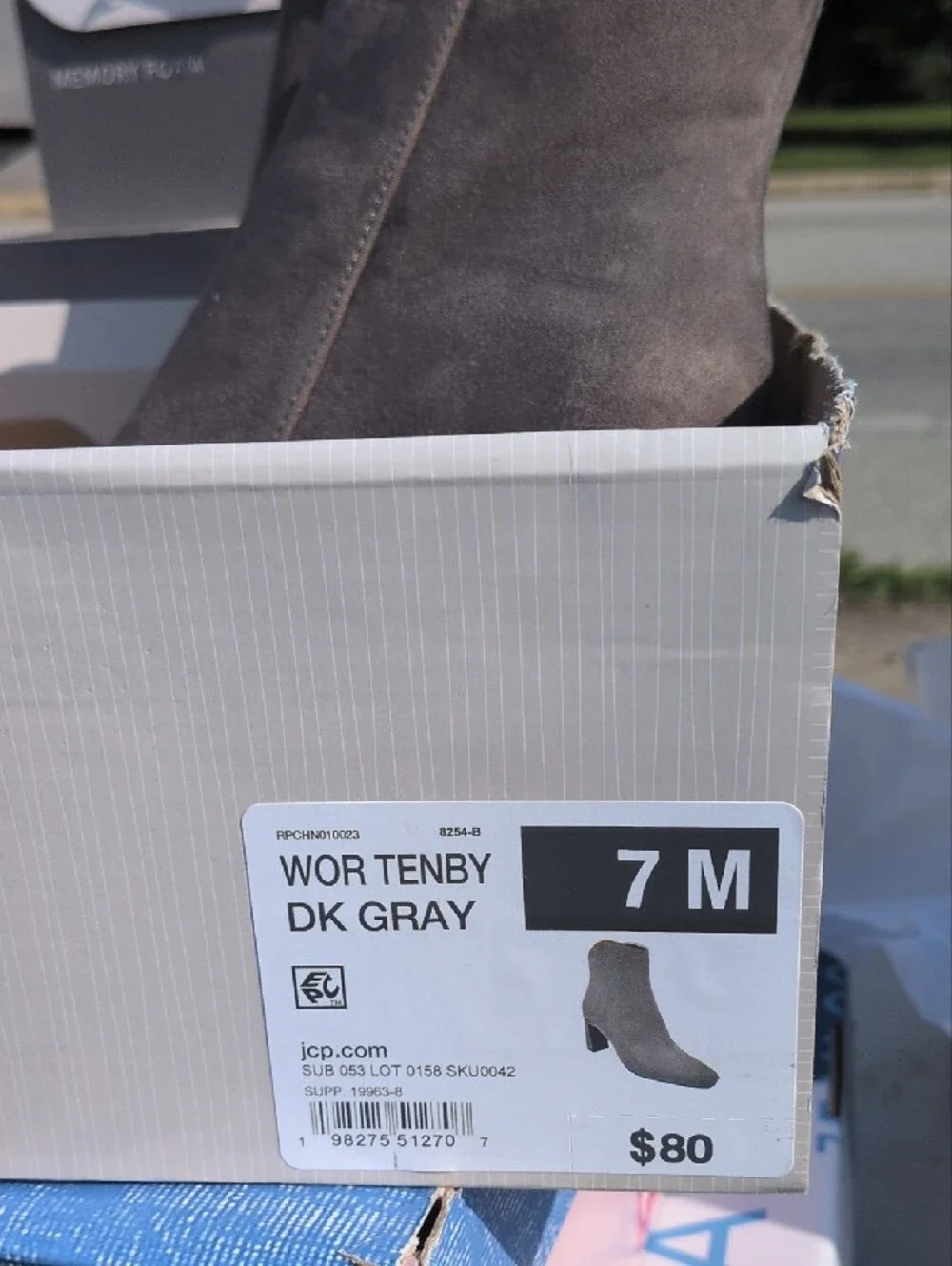 Stylish Gray Suede Pointed-Toe Block Heel Ankle Boots